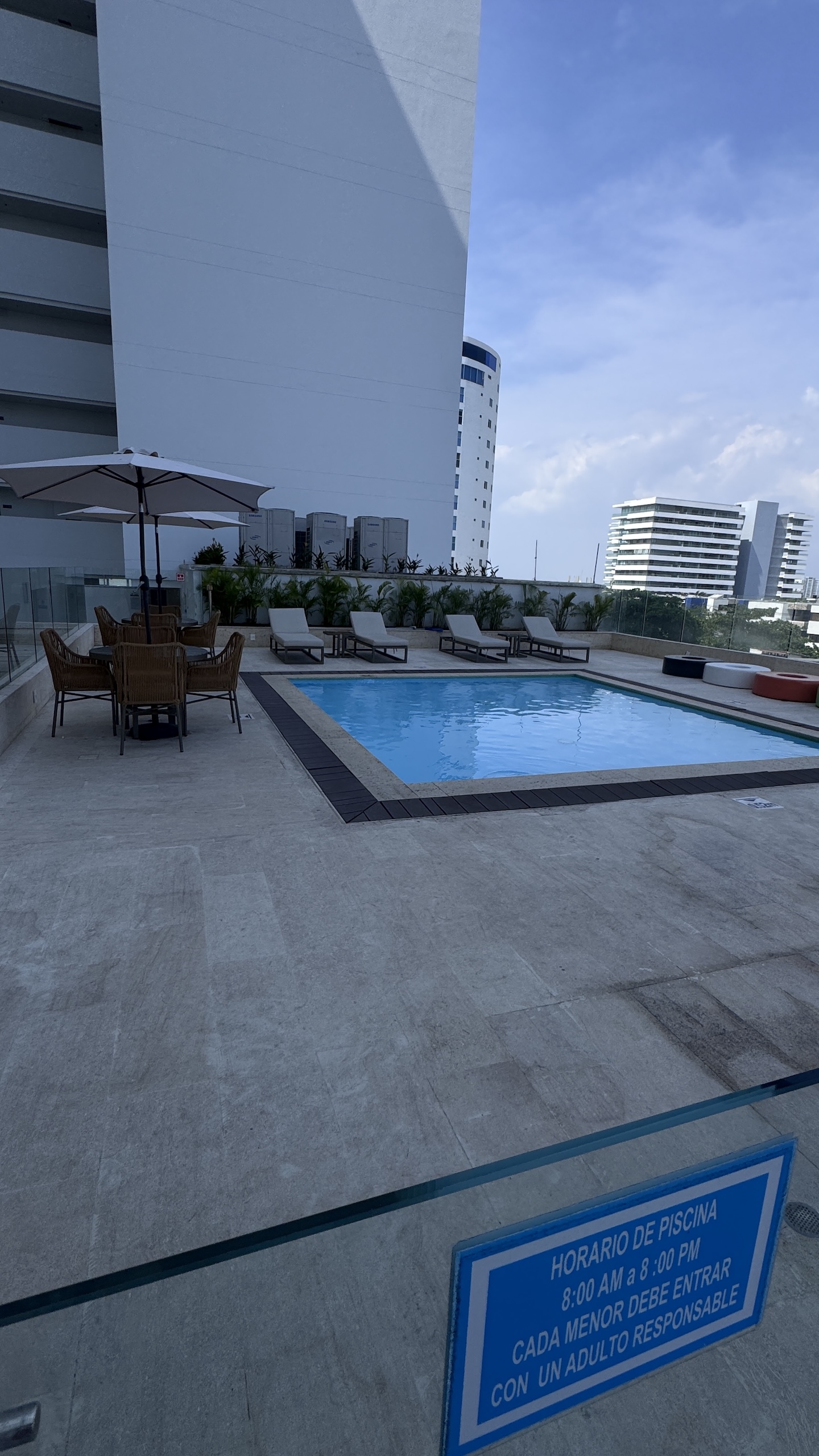 Cartagena Beach Resort jacuzzi area